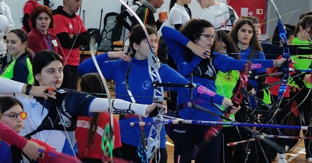 Με μεγάλη επιτυχία πραγματοποιήθηκε αγώνας τοξοβολίας στο Μαυρομμάτι - 7 μετάλλια κέρδισε ο Α.Σ. Σαρακατσαναίων Θήβας