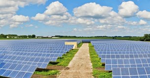 Χάος στις εγκαταστάσεις φωτοβολταϊκών στη Βοιωτία - Ελλείψεις στο κανονιστικό πλαίσιο πλήττουν τους αγρότες