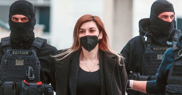 Ρούλα Πισπιρίγκου: Δις ισόβια για τους θανάτους Μαλένας και Ίριδας - Ομόφωνα ένοχη από το δικαστήριο