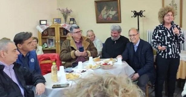 Επιτυχώς πραγματοποιήθηκε η εκδήλωση «Τσούγκρισμα Κόκκινων Αυγών» στο ΚΑΠΗ Λιβαδειάς (ΦΩΤΟ)