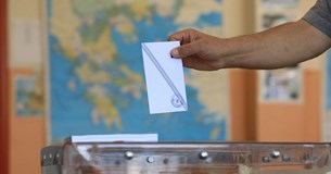 Ο χάρτης των δημοσκοπήσεων: Η ΝΔ ανεβάζει τα ποσοστά της, η Πλεύση παγιώνεται δεύτερη, το ΠΑΣΟΚ συνεχίζει τις χαμηλές πτήσεις