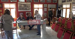 Με μεγάλη συμμετοχή γίνονται σήμερα οι εκλογές στην Ένωση Μικρασιατών Θήβας (ΒΙΝΤΕΟ)