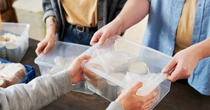 Διανομή τροφίμων την Τετάρτη και την Πέμπτη από το Κοινωνικό Παντοπωλείο του Δήμου Λεβαδέων