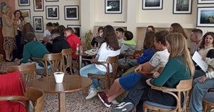 Επίσκεψη μαθητών του Γυμνασίου Αταλάντης στο ΚΑΠΗ Αταλάντης