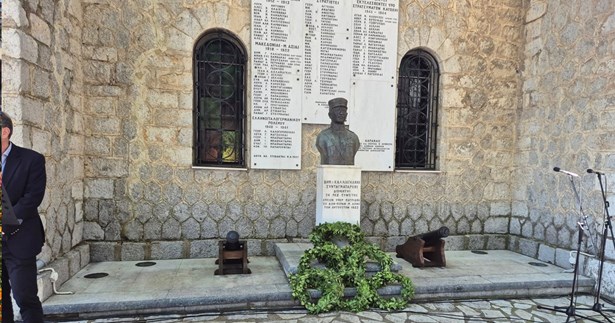 Γιώργος Ντασιώτης: «Ιστορία γραμμένη με αίμα!!»