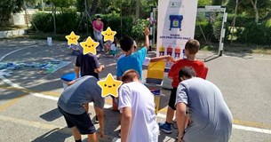Λούνα παρκ ανακύκλωσης στην Παραλία Διστόμου