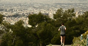 Καιρός: Κορυφώνεται σήμερα η ζέστη και η αφρικανική σκόνη, βροχές και πτώση της θερμοκρασίας από αύριο