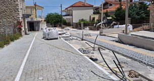Συνεχίζεται η ανάπλαση της πλατείας στην Δ.Κ. Υψηλάντη