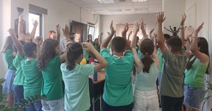 Τραγούδι για την προστασία του περιβάλλοντος στο Δημαρχείο Θηβών