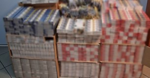 Συνελήφθη με 4.9000 αδασμολόγητα πακέτα τσιγάρων στη Χαλκίδα