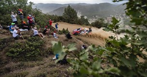 Με απόλυτη επιτυχία ολοκληρώθηκε το ΕΚΟ Ράλλυ Ακρόπολις 2025 στη Στερεά Ελλάδα