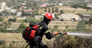 Διακοπή κυκλοφορίας στην Ε.Ο. Αθηνών Λαμίας λόγω της πυρκαγιάς στο Μαρτίνο - Που επηρεάζεται η Βοιωτία