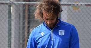 Ο ΑΟ Υπάτου συνεχίζει με Δημήτρη Αντωνόπουλο και τη σεζόν 2025-2026