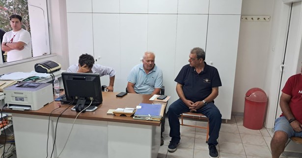 Συνεχίζουν να ψάχνουν το νερό του Μόρνου στον Αγιο Δημήτριο
