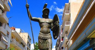 Η Θήβα και η μάχη των Λεύκτρων ενέπνευσαν τον Έλον Μασκ να ιδρύσει νέο κόμμα