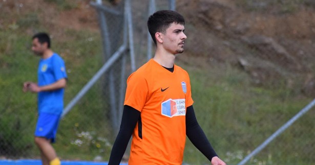 Ο ΑΟ Υπάτου ανανέωσε με τον Αρμπρι Ματολλάρι