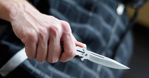 Αιματηρό επεισόδιο έξω από ταχυφαγείο στη Λιβαδειά - Δύο άτομα στο νοσοκομείο