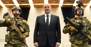 Έρχονται αλλαγές στις Ένοπλες Δυνάμεις: Αυξάνονται οι κατοικίες στους μόνιμους και οι «μισθοί» των φαντάρων