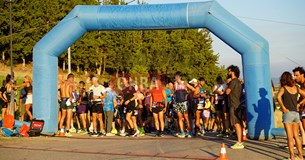 8ος Ιστορικός αγώνας δρόμου 102χλμ στα ΧΝΑΡΙΑ ΤΩΝ ΗΡΩΩΝ Θεσπιές-Θερμοπύλες (ΒΙΝΤΕΟ-ΦΩΤΟ)