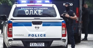 Επεισοδιακή καταδίωξη επικίνδυνων κακοποιών στις Ερυθρές: Συγκρούστηκαν δύο οχήματα της ΟΠΚΕ!
