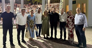 Αυλαία για το «Μουσικό Καλοκαίρι 2025» με αφιέρωμα στον Μίκη Θεοδωράκη στη Θήβα
