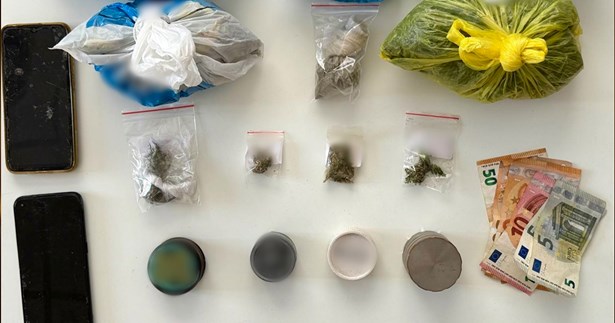 Δύο συλλήψεις ημεδαπών στη Λαμία για ναρκωτικά