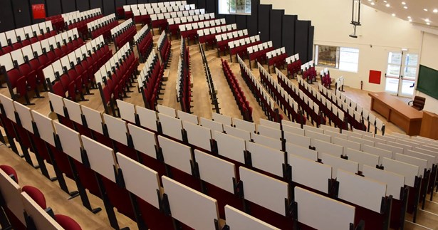 Έλενα Βάκα: «Αδιαπραγμάτευτο η έδρα του Πανεπιστημίου να είναι στη Χαλκίδα»