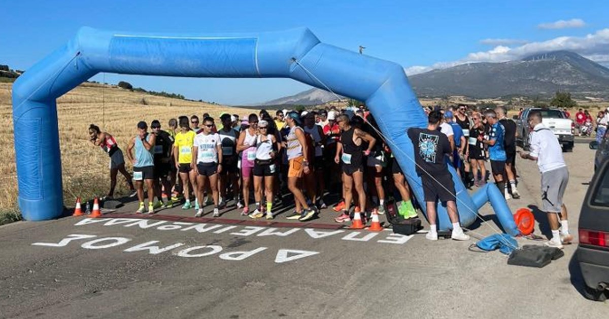 Με μεγάλη συμμετοχή πραγματοποιήθηκε ο 17ος Δρόμος του Επαμεινώνδα Με μεγάλη συμμετοχή πραγματοποιήθηκε ο 17ος Δρόμος του Επαμεινώνδα