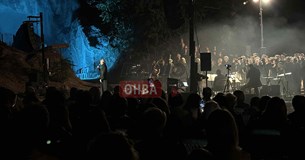 Συνεπήραν το κοινό οι «Στοιχειωμένοι» του Δημήτρη Μαραμή στη Θήβα