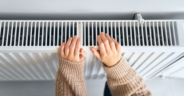 Επιδότηση θέρμανσης: Πότε ανοίγει η πλατφόρμα και ποιοι θα λάβουν έως 1.200 ευρώ