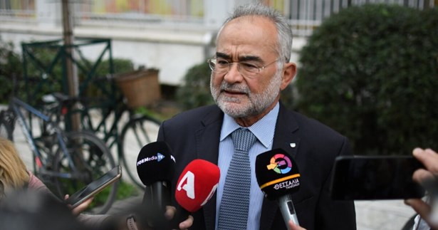 Λουκάς Αποστολίδης: «Κυβερνητικό κλιμάκιο συνοδεία με τα ΜΑΤ στη Βοιωτία»