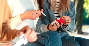 Σχέδια για «ευρω-φόρο» έως και 3 ευρώ στα τσιγάρα - Καμπανάκι από τον Πιερρακάκη στο Ecofin για αύξηση του λαθρεμπορίου
