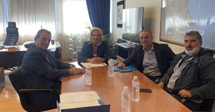 Συνάντηση Δημάρχων της Βοιωτίας με τη Ρένα Καραλαριώτου στη Λάρισα