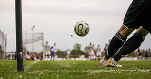 Το Σάββατο η 8η αγωνιστική στη Α` κατηγορία και την Κυριακή η 4η αγωνιστική στη Β` κατηγορία Το Σάββατο η 8η αγωνιστική στη Α` κατηγορία και την Κυριακή η 4η αγωνιστική στη Β` κατηγορία