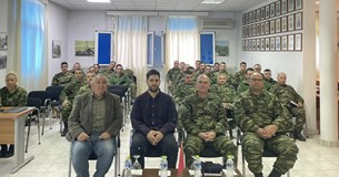 Ομιλία στο ΚΕΠΒ ΚΕΝ ΘΗΒΑΣ για την τεχνητή νοημοσύνη (Artificial Intelligence - AI) Ομιλία στο ΚΕΠΒ ΚΕΝ ΘΗΒΑΣ για την τεχνητή νοημοσύνη (Artificial Intelligence - AI)