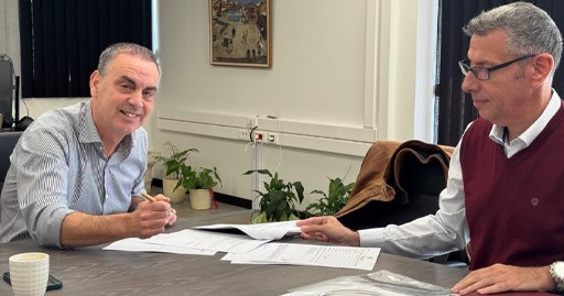 «Έπεσαν» οι υπογραφές για την δωρεάν σύνδεση σχολείων του Δήμου Λεβαδέων με το φυσικό αέριο