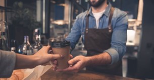 Αγγελία Εργασίας: Ζητείται σερβιτόρος/α για τη θέση του service στη Θήβα