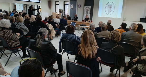 Παρουσίαση βιβλίου και έκθεση με πυρογραφίες από την Ένωση Μικρασιατών Θήβας