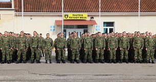 Πραγματοποιήθηκε η ορκωμοσία 2.000 οπλιτών της ΣΤ` ΕΣΣΟ στο ΚΕΠΒ-ΚΕΝ Θήβας Πραγματοποιήθηκε η ορκωμοσία 2.000 οπλιτών της ΣΤ` ΕΣΣΟ στο ΚΕΠΒ-ΚΕΝ Θήβας