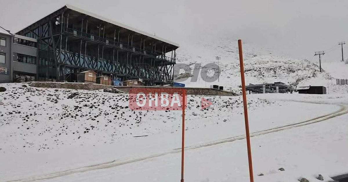 Στα λευκά «ντύθηκε» ο Παρνασσός