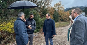 Αυτοψία του Φάνη Σπανού σε έργα στην Ευρυτανία