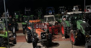 Ασταμάτητη η προσέλευση των αγροτών παρά τις κακές καιρικές συνθήκες στη Θήβα