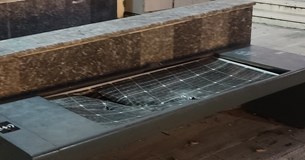 Αγνωστοι έσπασαν έξυπνο παγκάκι στη Λιβαδειά Αγνωστοι έσπασαν έξυπνο παγκάκι στη Λιβαδειά