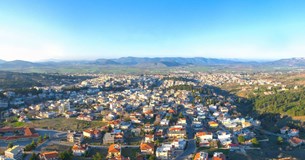 Έντονη κριτική από την Λαϊκή Συσπείρωση Θήβας προς τη Δημοτική Αρχή για το κόστος των Χριστουγεννιάτικων εκδηλώσεων Έντονη κριτική από την Λαϊκή Συσπείρωση Θήβας προς τη Δημοτική Αρχή για το κόστος των Χριστουγεννιάτικων εκδηλώσεων