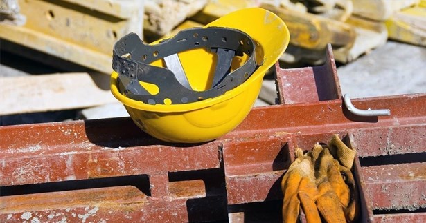 Σοβαρό εργατικό ατύχημα στη «ΜΟΡΝΟΣ ΑΕ» στη Θήβα