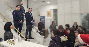 Κάλαντα των Χριστουγέννων και δώρα αγάπης στα Ειδικά Σχολεία της Βοιωτίας