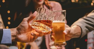 Ο νέος ΚΟΚ και τα αλκοτέστ προκάλεσαν βουτιά στην κατανάλωση σε νυχτερινά μαγαζιά, την πλήρωσαν τα «σκληρά» ποτά