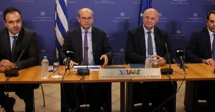 Αγροτικά μπλόκα: Αυτά είναι τα μέτρα για ρεύμα και πετρέλαιο - Τι ανακοινώνει η κυβέρνηση