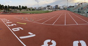 350.000 ευρώ για την αντικατάσταση ταρτάν του Δημοτικού Σταδίου Χαλκίδας 350.000 ευρώ για την αντικατάσταση ταρτάν του Δημοτικού Σταδίου Χαλκίδας