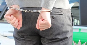 Συνελήφθη στον Ορχομενό να οδηγεί κλεμμένο Ι.Χ.Φ. Συνελήφθη στον Ορχομενό να οδηγεί κλεμμένο Ι.Χ.Φ.